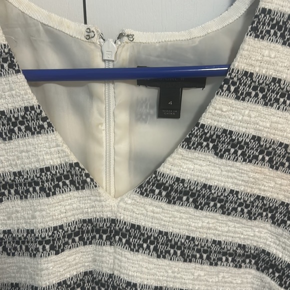 Jcrew tweed shift dress size 4 - Picture 2 of 3